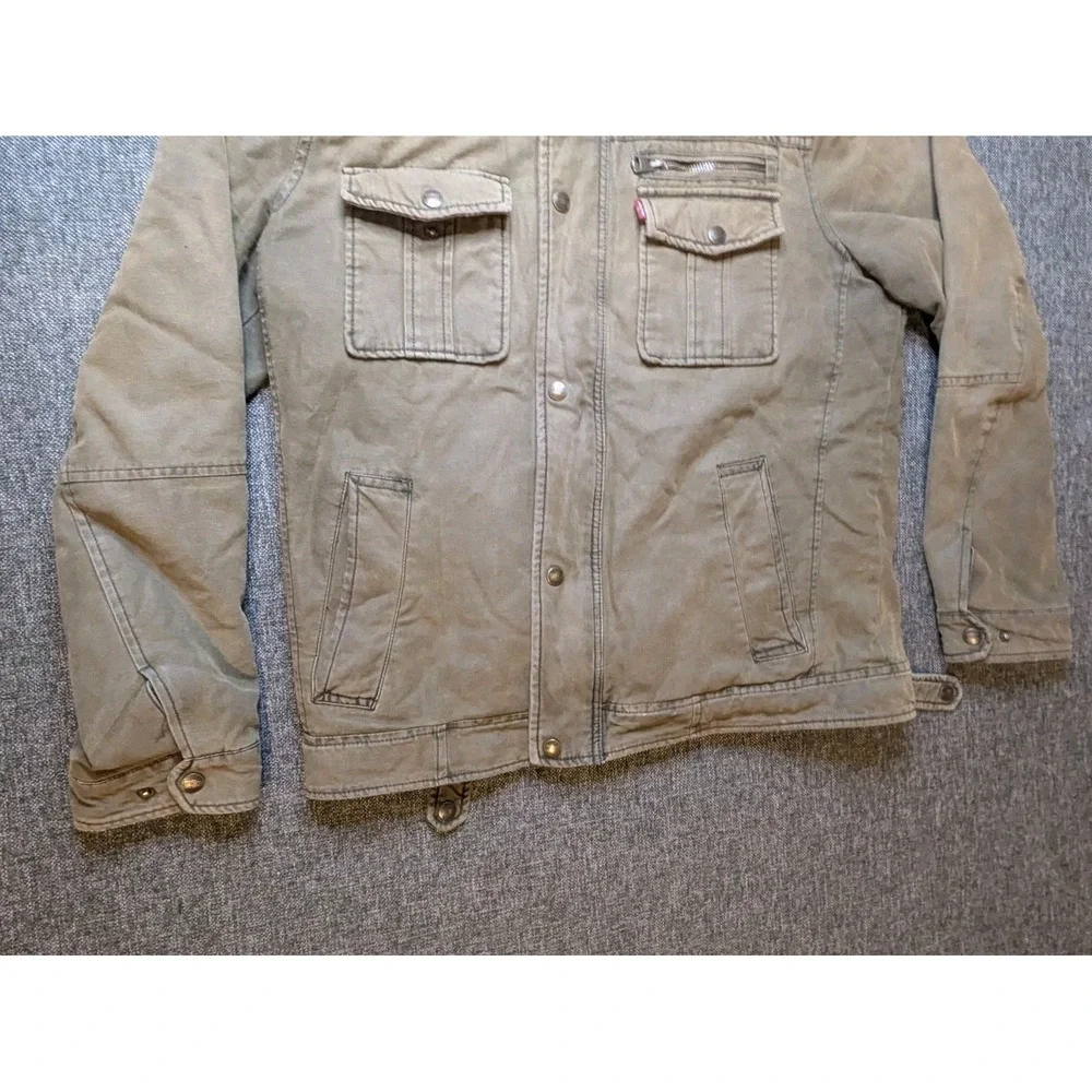 Vintage Levi's Men's‎ M Jacket Quilt Lined Heavy Old School Coat (Needs Repairs)